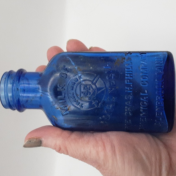 Early Vintage Milk of Magnesia Cobalt Blue Bottle 5" - Picture 8 of 8